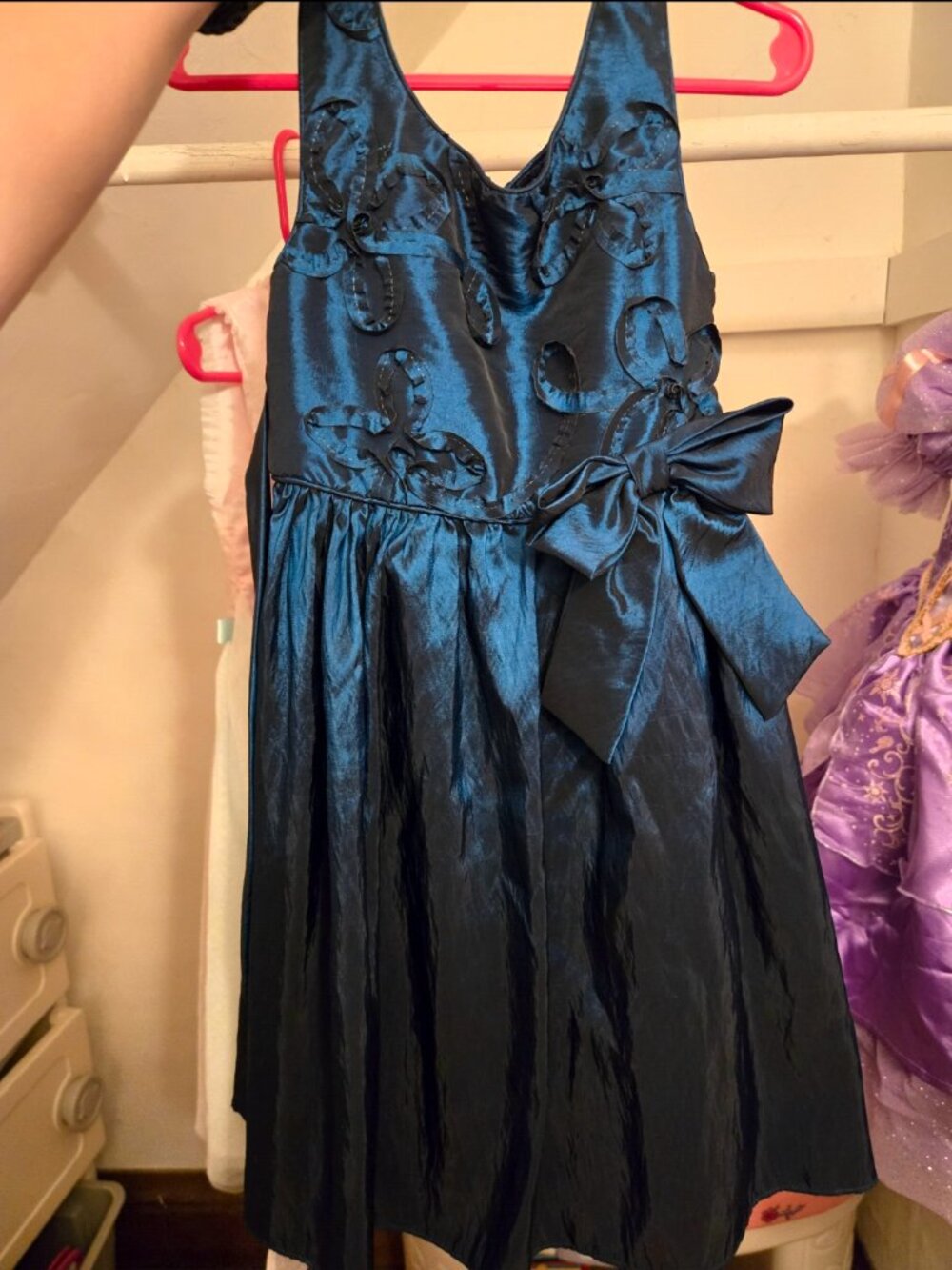 Girls dress